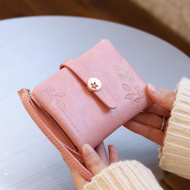 ピンクのショートウォレット